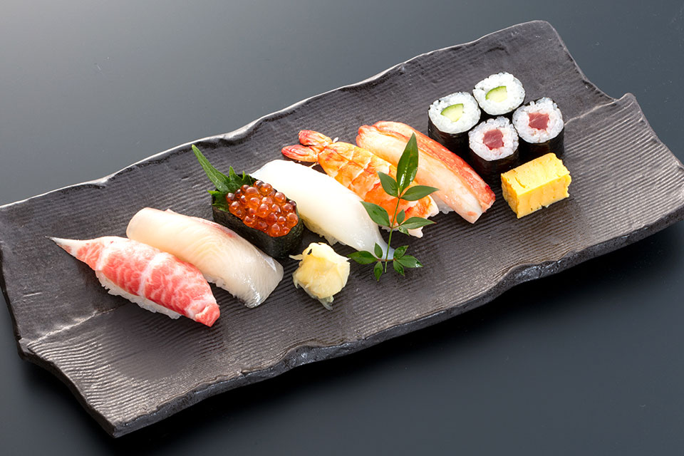 握り寿司 一人前 飯田市下伊那 お届け料理 藤山 飯田市下伊那 お届け料理 藤山